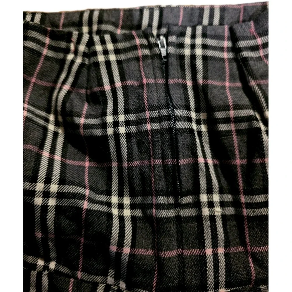 AMY BYER Girls Dress. Size 7. Flannel Short. Excellent Condition.